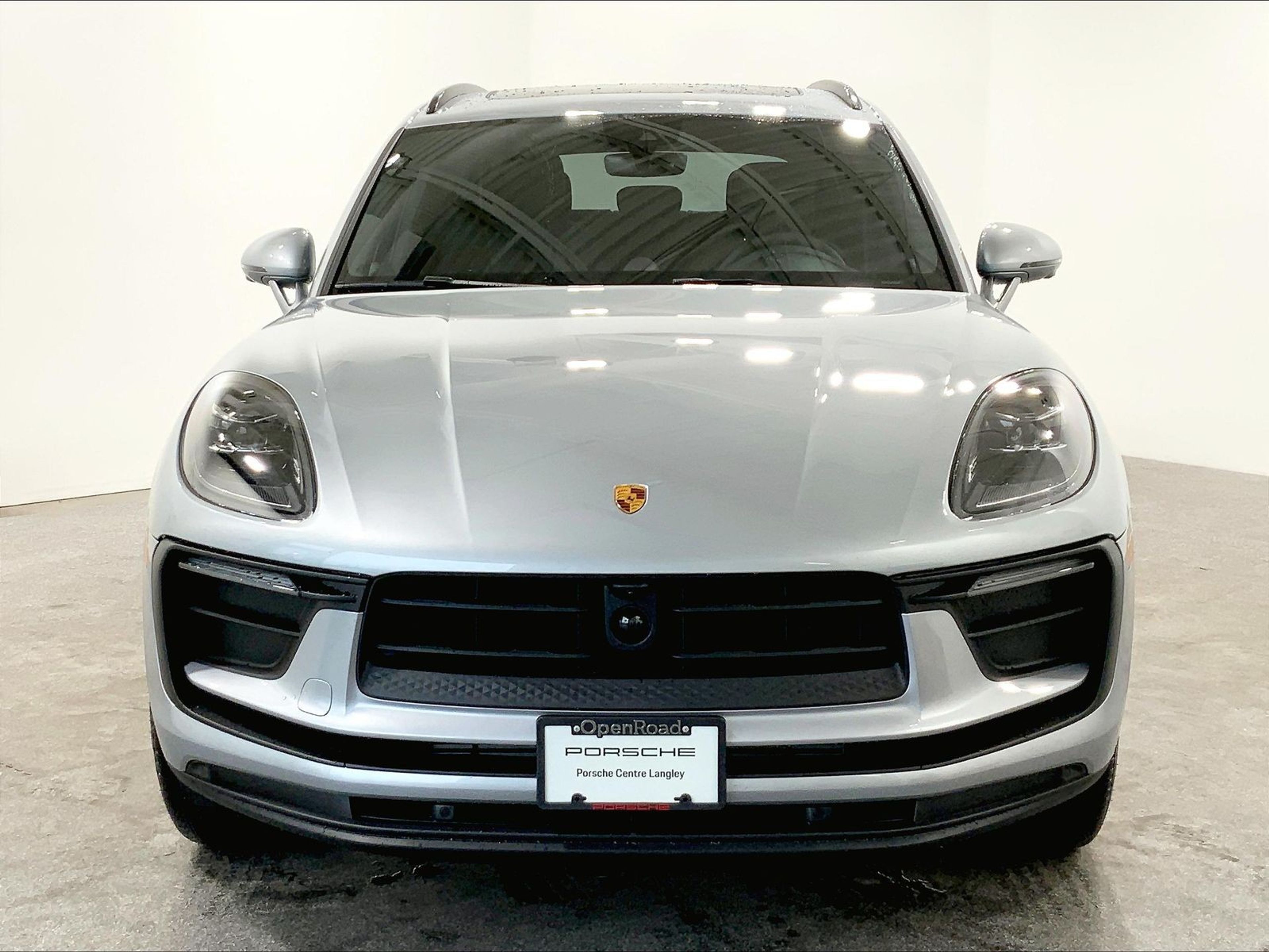 Dolomite Silver Metallic 2026 Porsche Macan SUV / Crossover All-Wheel Drive Automatic