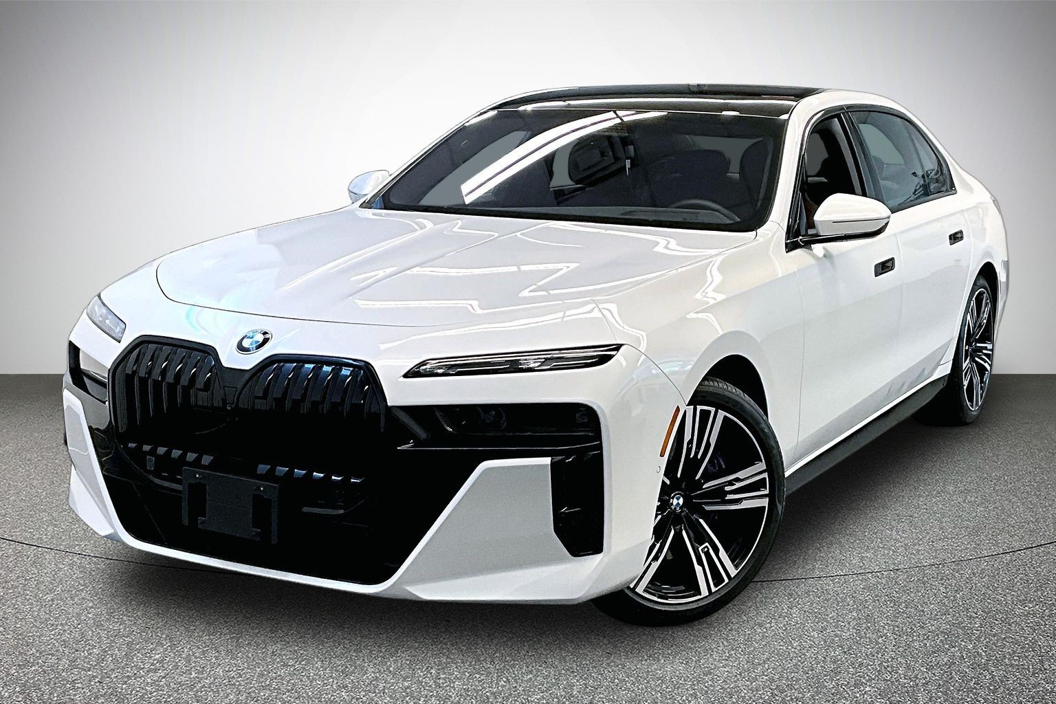 Mineral White Metallic 2024 BMW 7 Series 760i xDrive AWD Sedan All-Wheel Drive Automatic