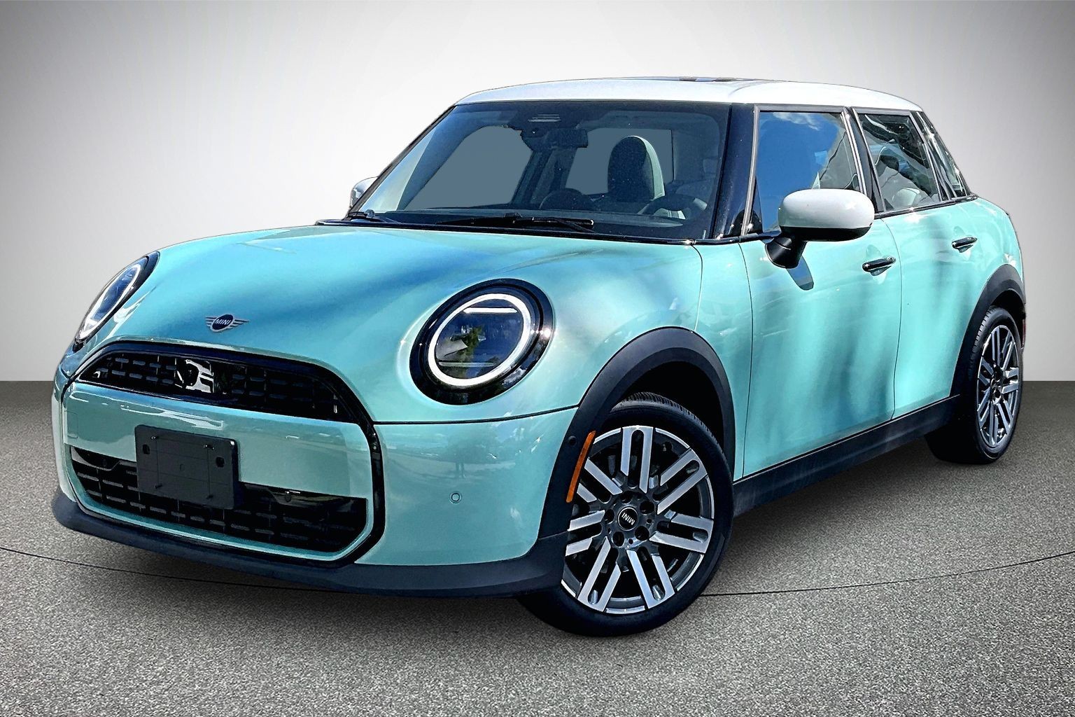 Ocean Wave Green Metallic 2026 MINI Cooper C 4-Door Hatchback FWD Hatchback Front-Wheel Drive Automatic