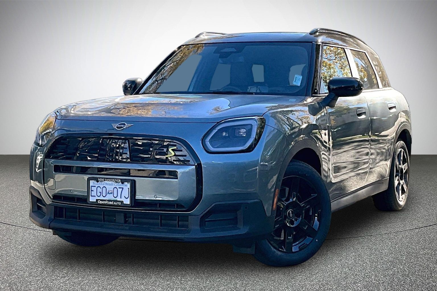 Smokey Green Metallic 2027 MINI Countryman SUV / Crossover  Automatic