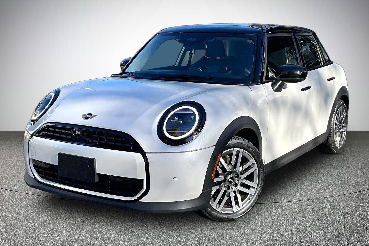 Nanuq White 2025 MINI Cooper Hatchback Automatic