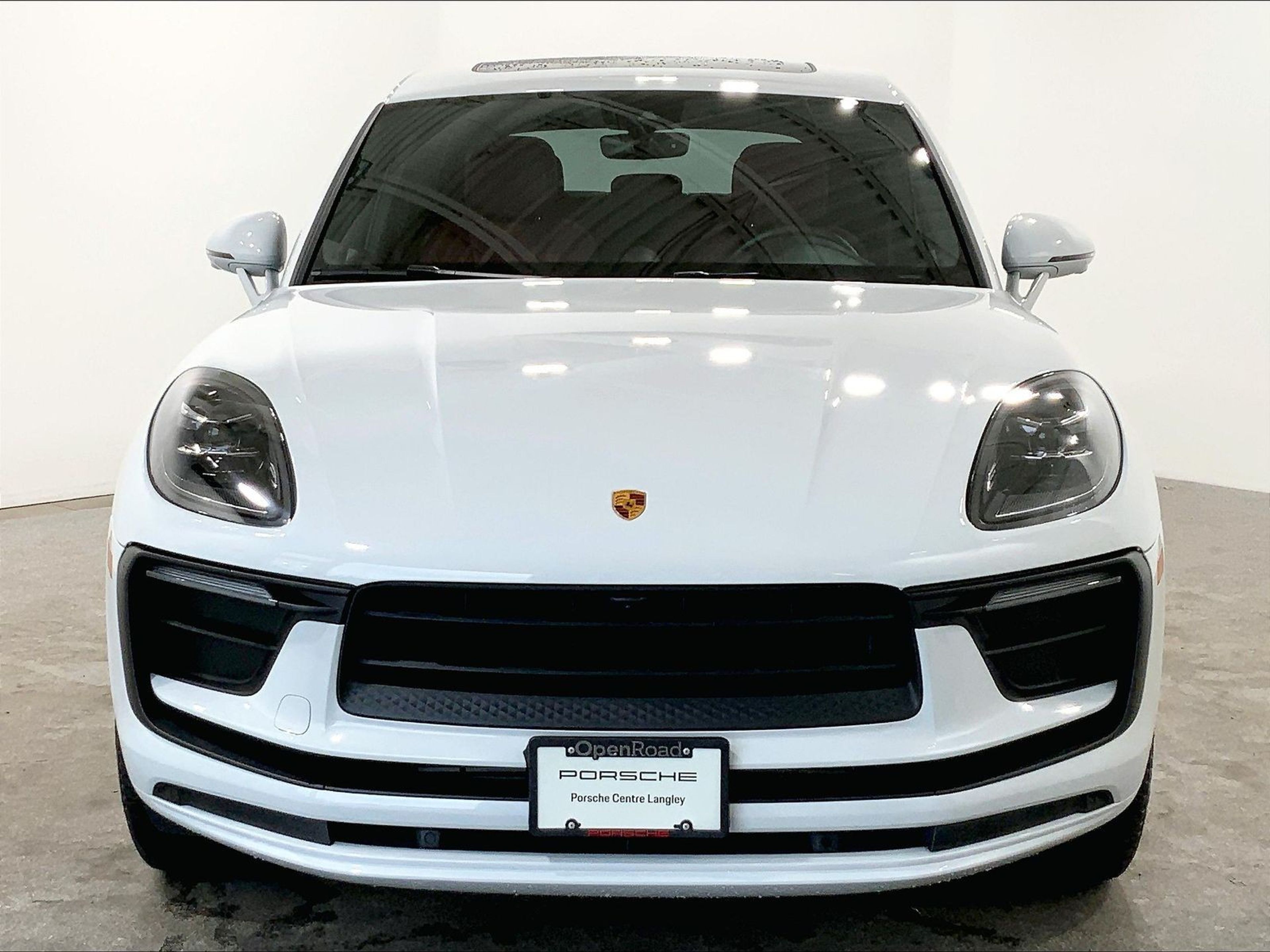 2023 Porsche Macan AWD