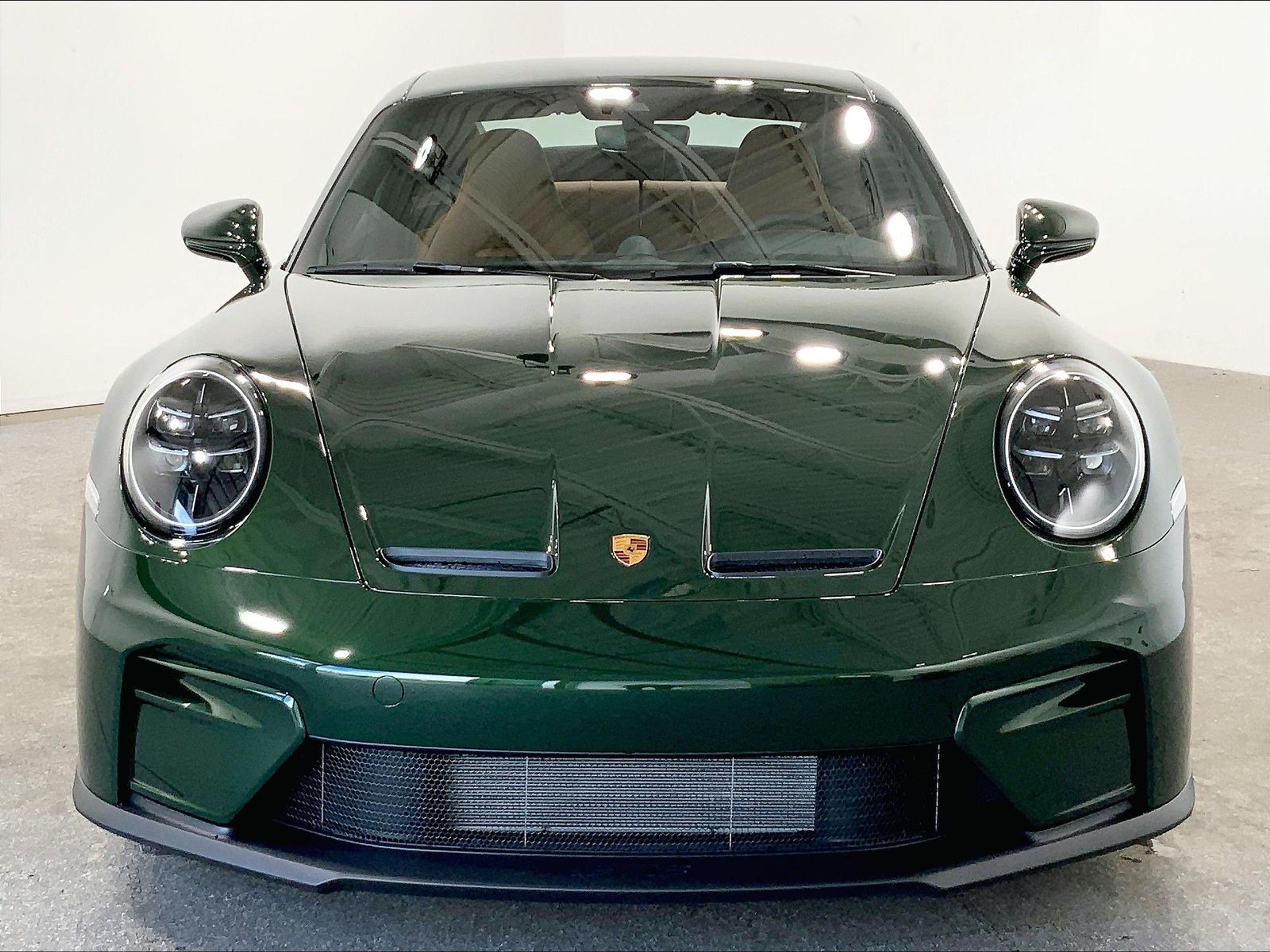 2025 Porsche 911 GT3 Touring Coupe RWD