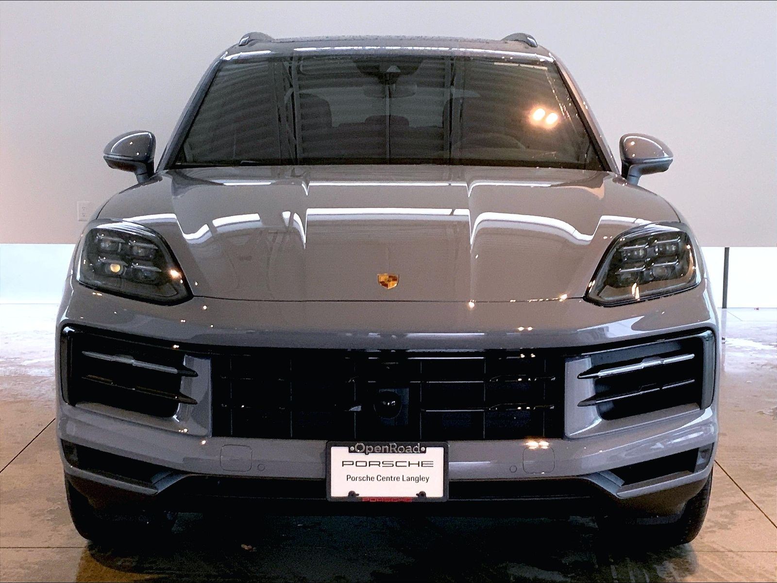 Gray (Arctic Grey) 2026 Porsche Cayenne AWD SUV / Crossover All-Wheel Drive Automatic