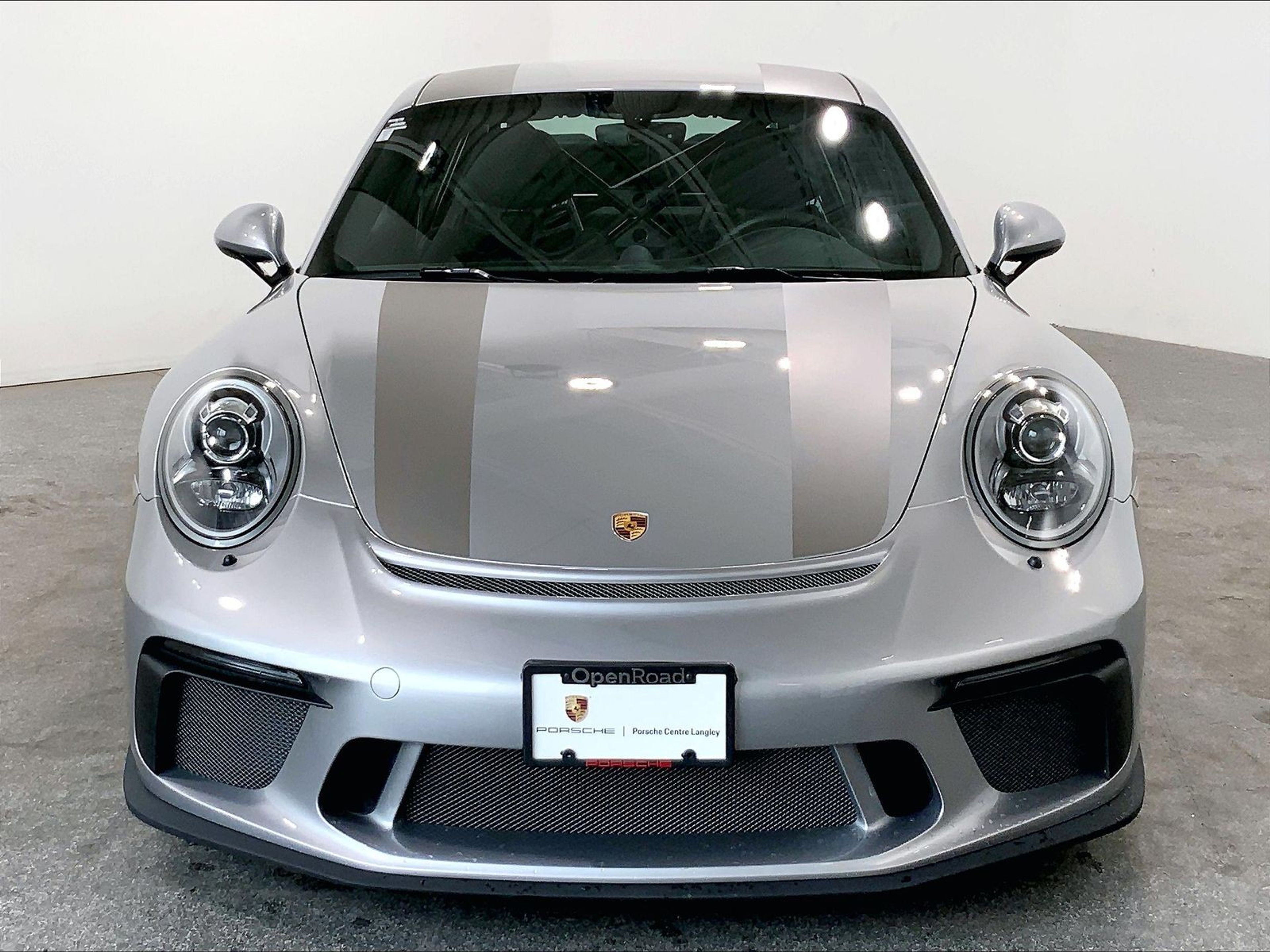 GT-Silver Metallic 2018 Porsche 911 Coupe Rear-Wheel Drive Automatic