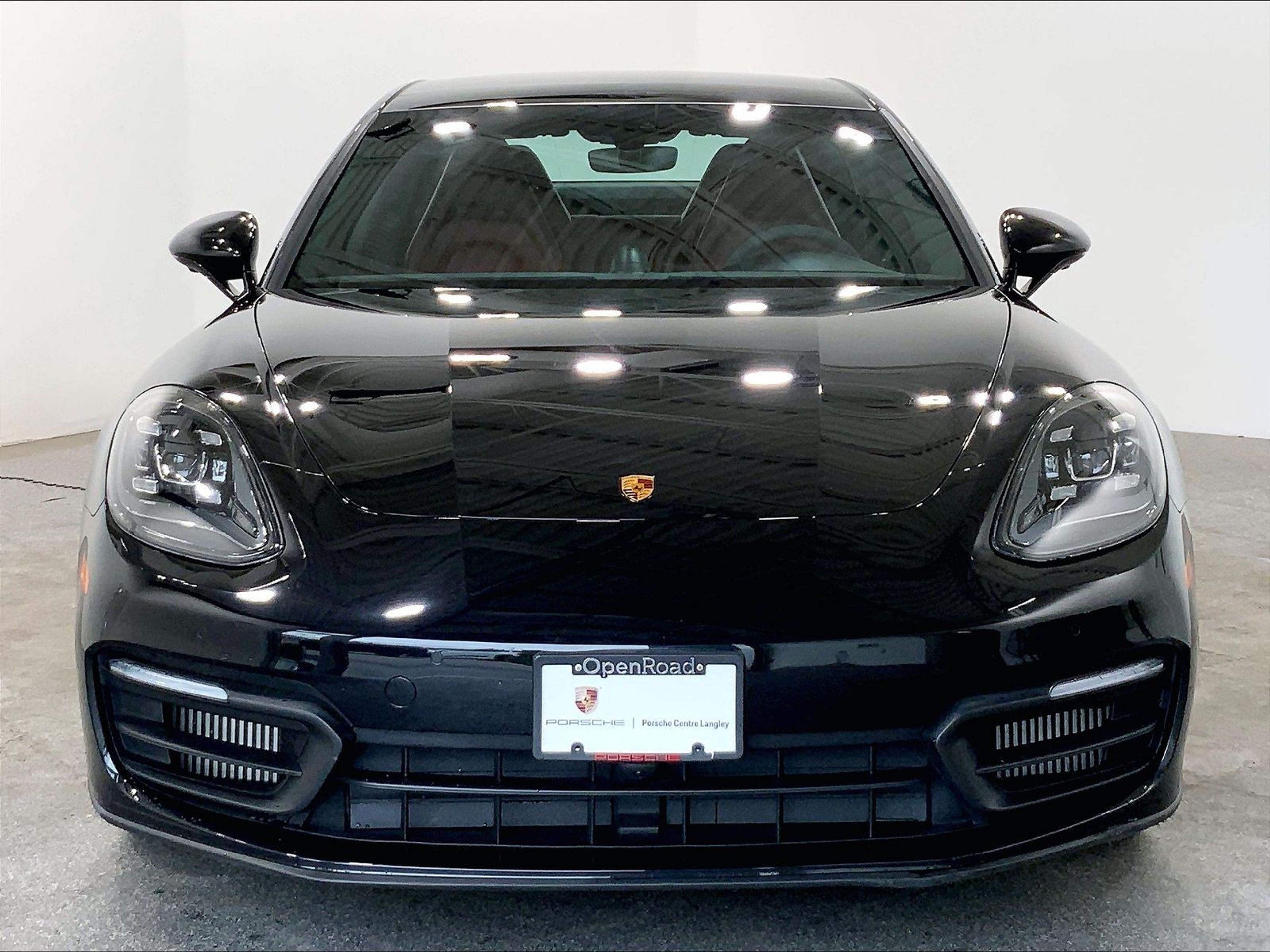 Jet Black Metallic 2023 Porsche Panamera Sedan All-Wheel Drive Automatic