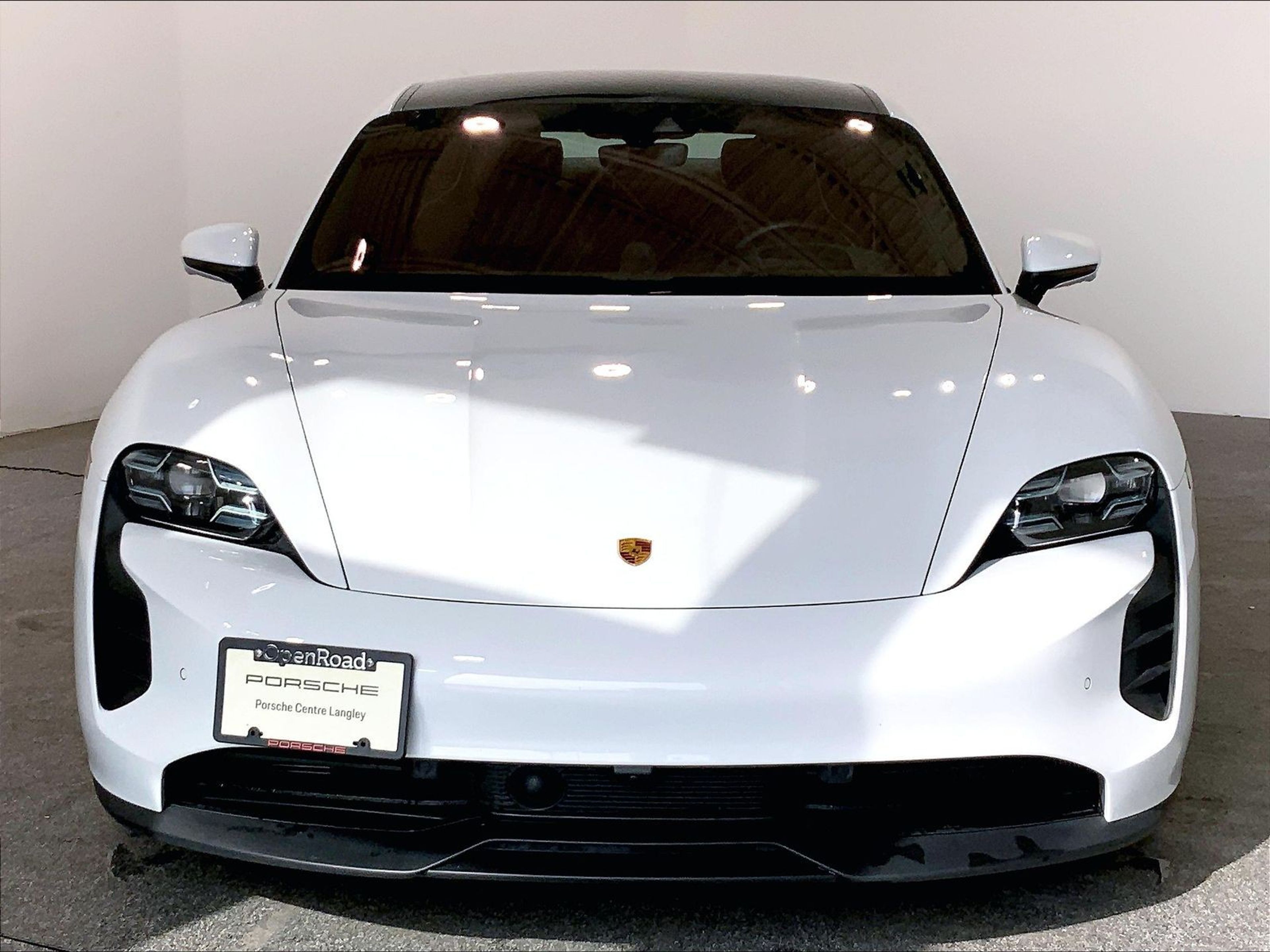 Carrara White Metallic 2022 Porsche Taycan Sedan All-Wheel Drive Automatic