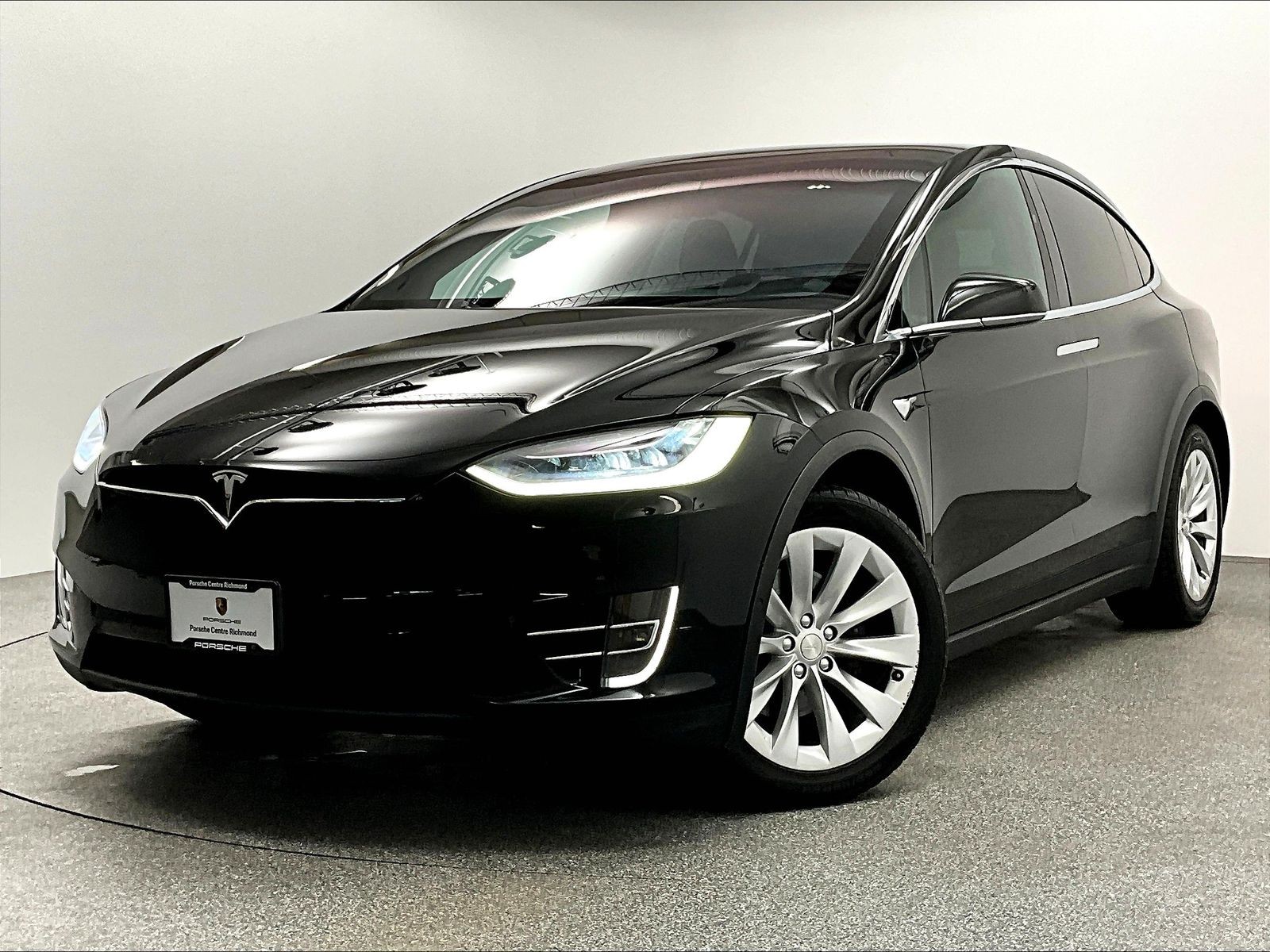 2017 Tesla Model X 75D AWD