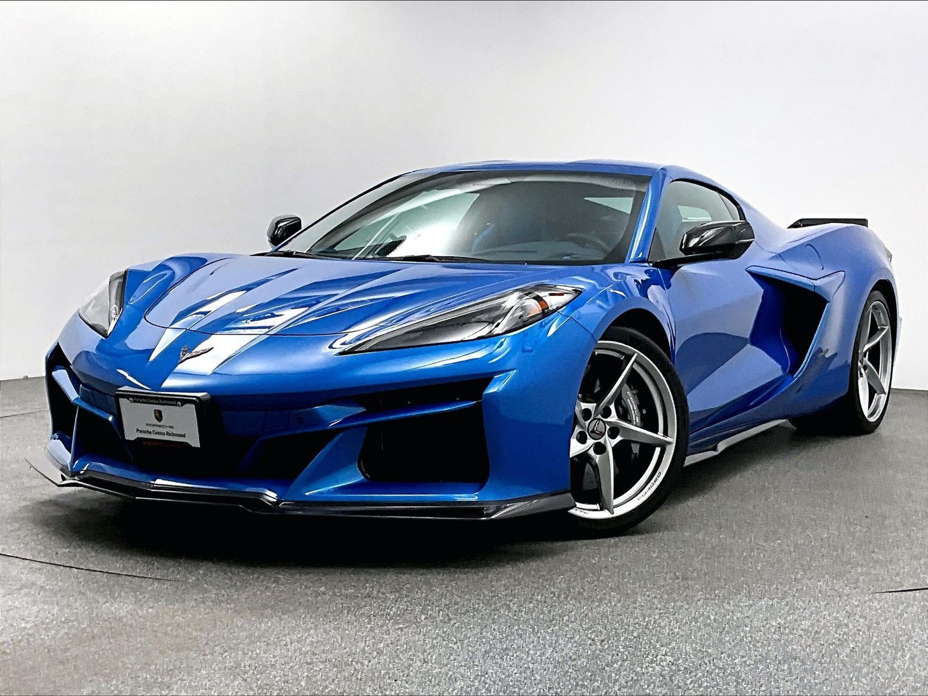 Riptide Blue Metallic 2025 Chevrolet Corvette Z06 3LZ Coupe RWD Coupe Rear-Wheel Drive Automatic