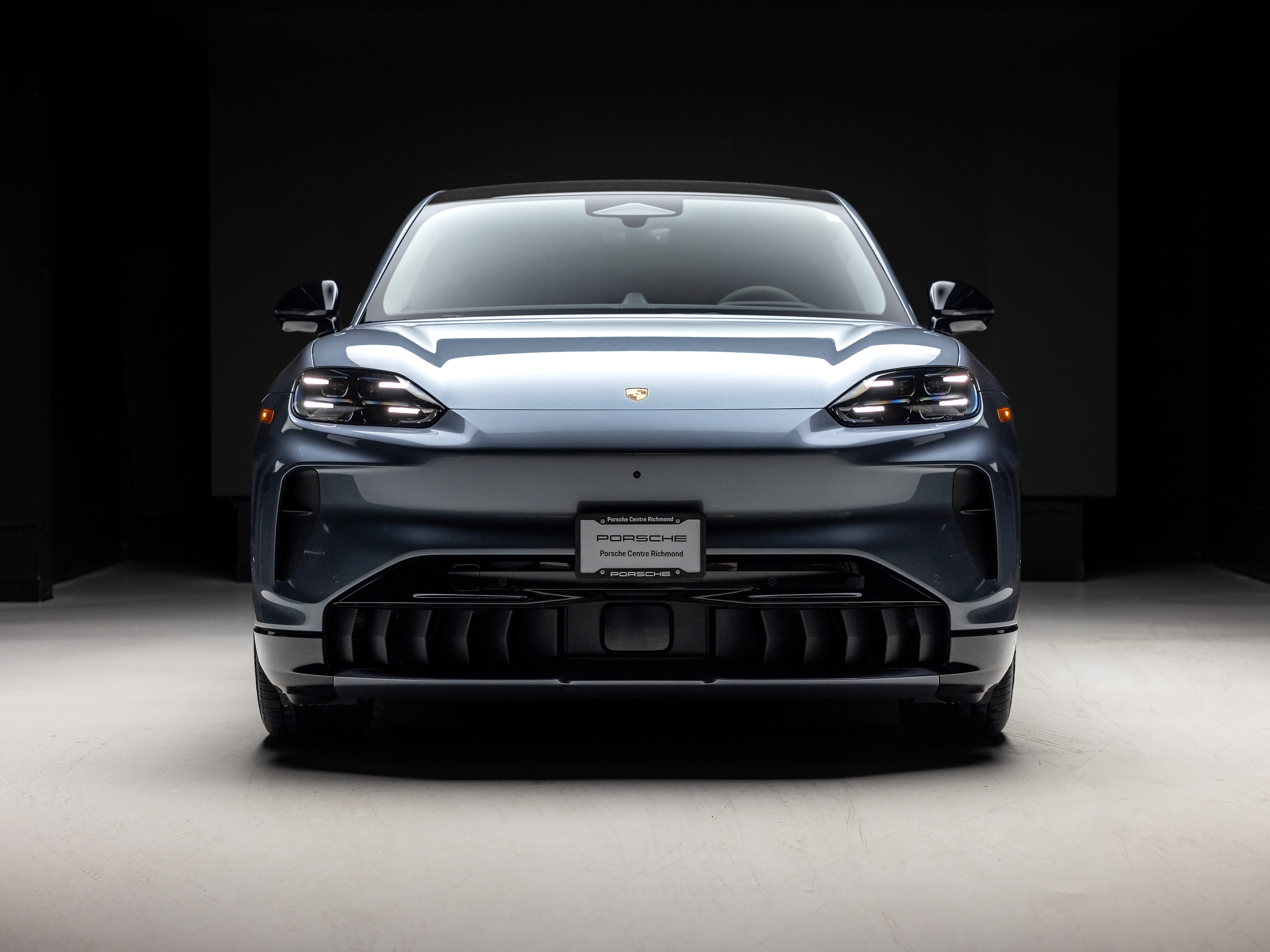 Gray (Vanadium Grey Metallic) 2026 Porsche Cayenne Coupe Coupe All-Wheel Drive Automatic