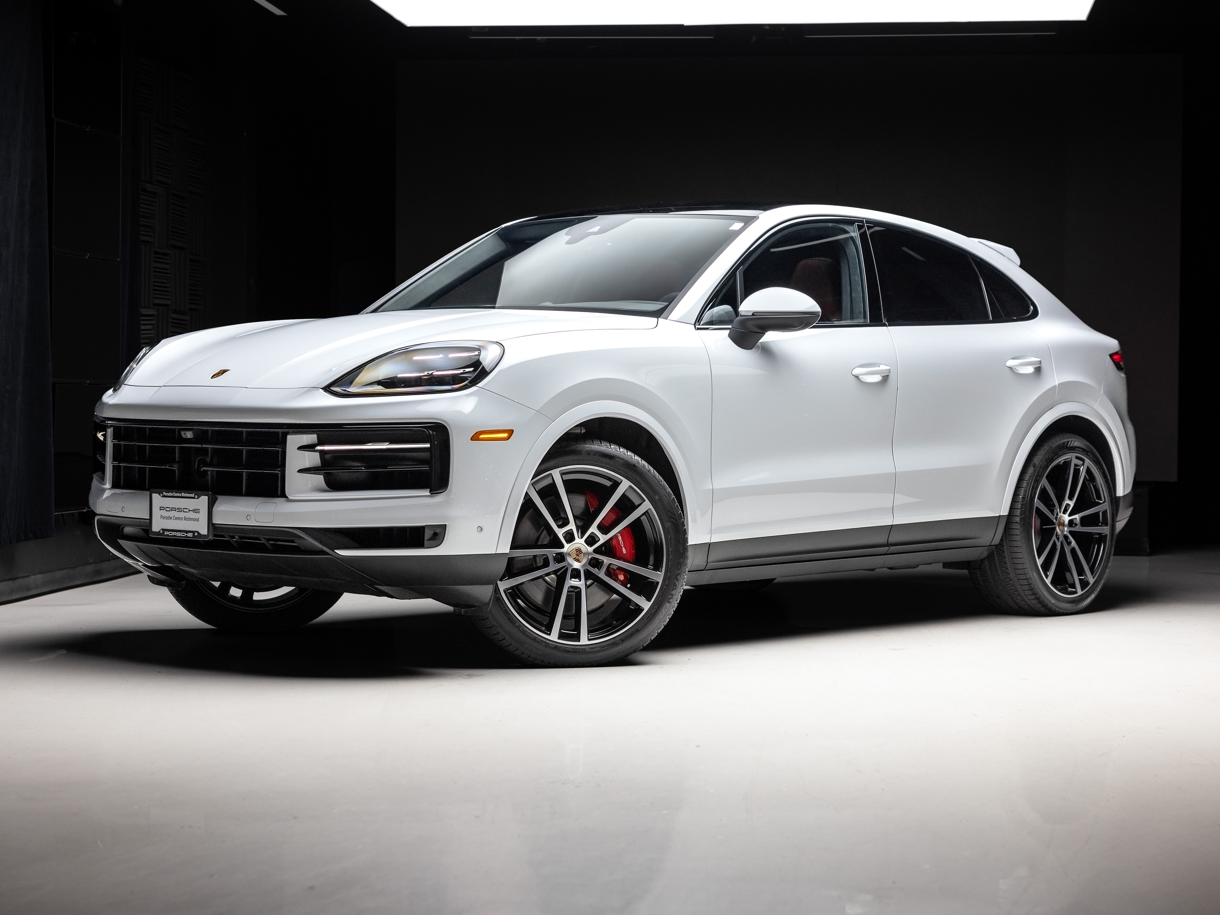 Carrara White Metallic 2026 Porsche Cayenne Coupe Coupe All-Wheel Drive Automatic